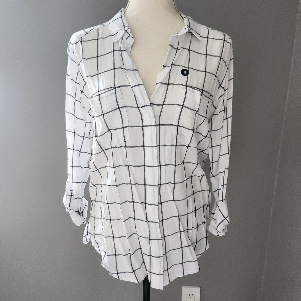 A&F Windowpane Print Button Down Shirt - Picture 3 of 8